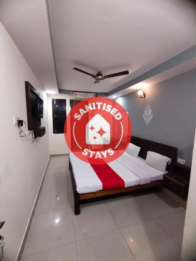 Oyo Hotel New Metro Near Phoenix United 勒克瑙 外观 照片