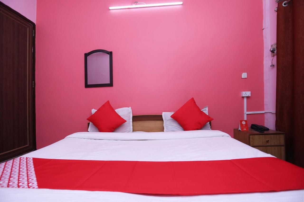 Oyo Hotel New Metro Near Phoenix United 勒克瑙 外观 照片