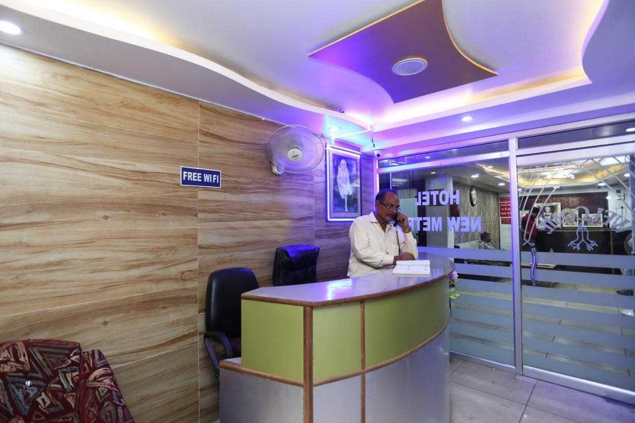Oyo Hotel New Metro Near Phoenix United 勒克瑙 外观 照片